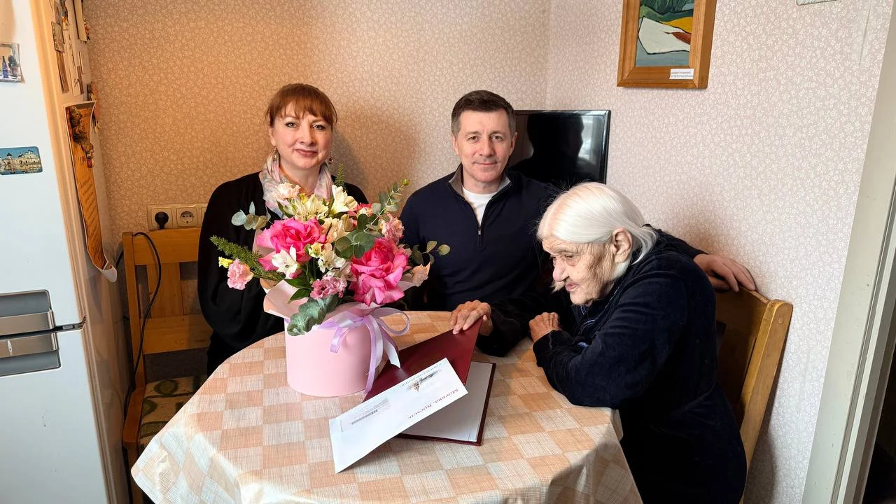 Ветеран Великой Отечественной войны и бывший врач-педиатр Детской областной больницы отмечает 101-летие