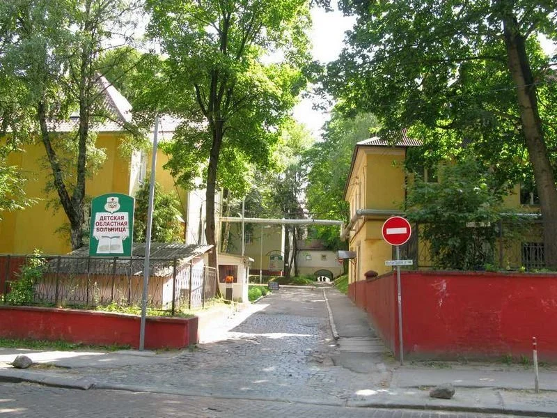 Пострадавшему при взрыве газа пятилетнему ребенку врачи провели сложнейшую операцию