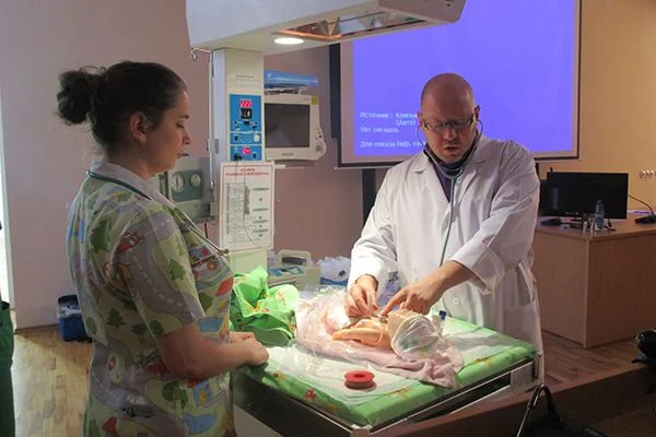 Представители Российской академии медицинских наук провели занятия со специалистами здравоохранения региона 