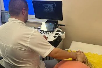  С начала года в лечебные учреждения региона поставлено более девяноста единиц нового оборудования