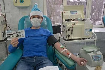 Участниками новогоднего донорского марафона стали в общей сложности более четырехсот добровольцев